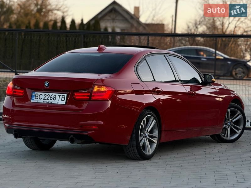 Седан BMW 3 Series 2013 в Львові