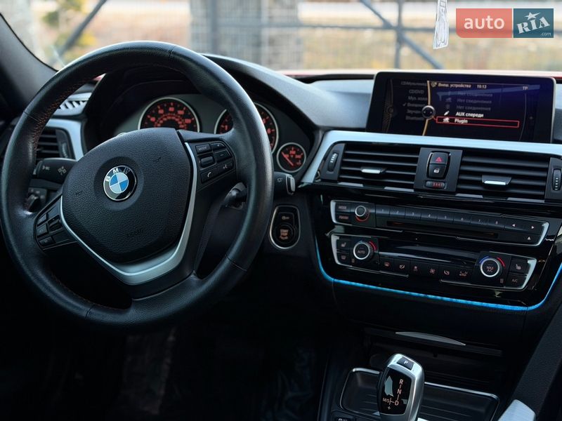 Седан BMW 3 Series 2013 в Львові