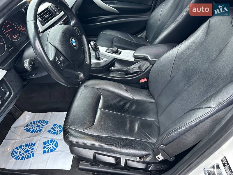 Седан BMW 3 Series 2012 в Виннице