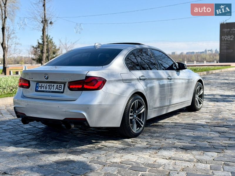 Седан BMW 3 Series 2016 в Киеве