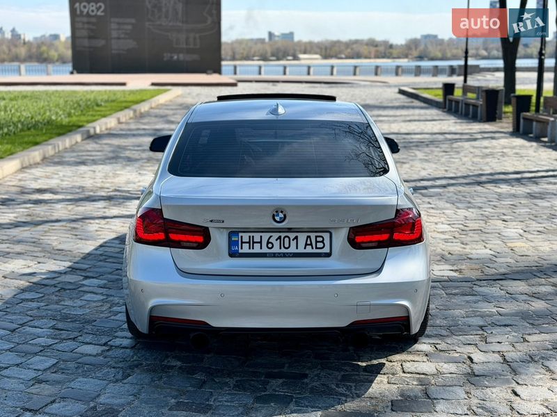 Седан BMW 3 Series 2016 в Киеве