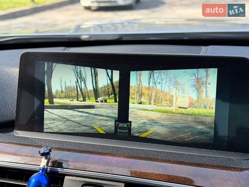 Седан BMW 3 Series 2016 в Киеве