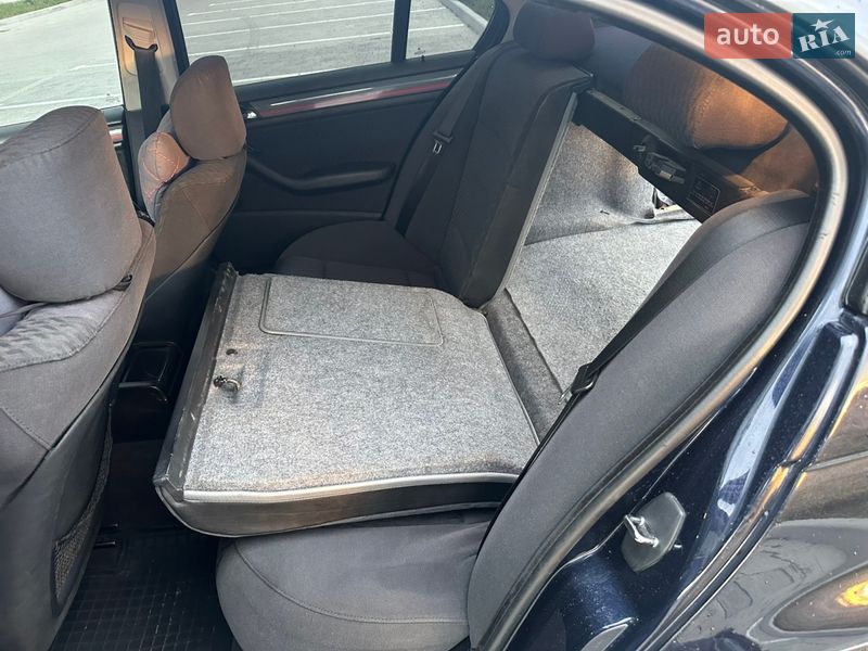 Седан BMW 3 Series 2001 в Львове