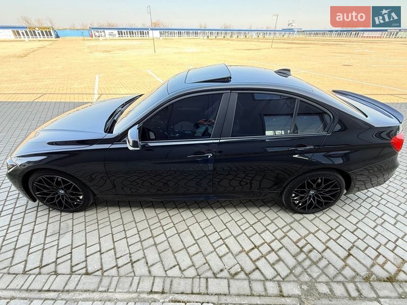 Седан BMW 3 Series 2015 в Одесі