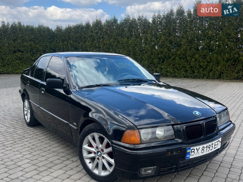 BMW 3 Series 1992