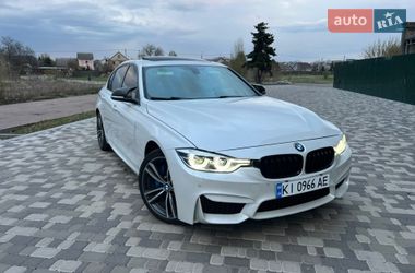 Седан BMW 3 Series 2016 в Києві