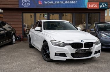 Седан BMW 3 Series 2016 в Киеве