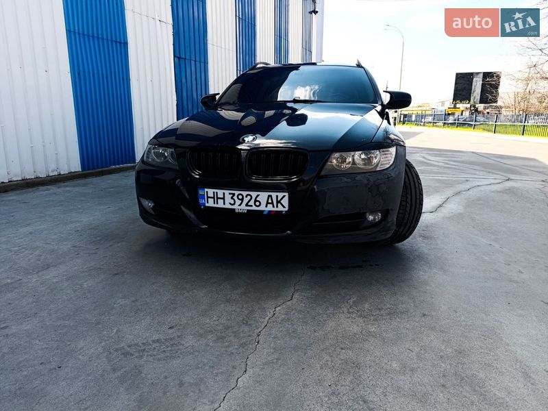 BMW 3 Series 2009