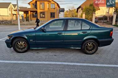 Седан BMW 3 Series 1996 в Могилів-Подільському