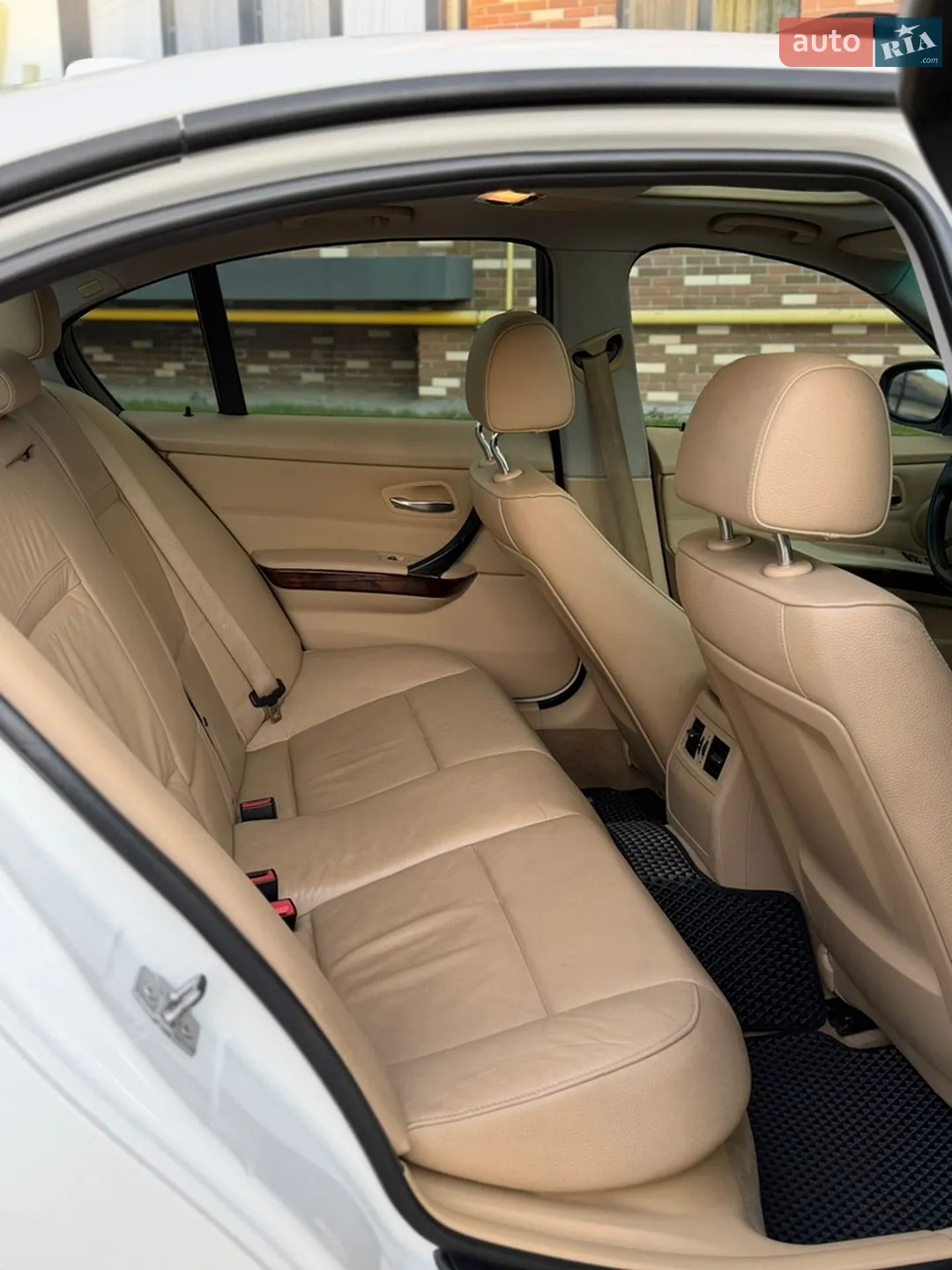 2010 BMW 3er - мініатюра 24