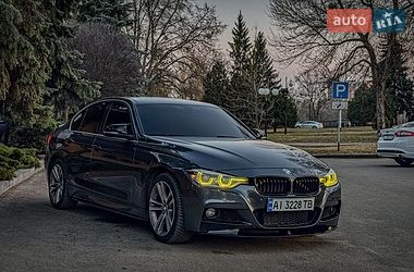 Седан BMW 3 Series 2016 в Полтаве