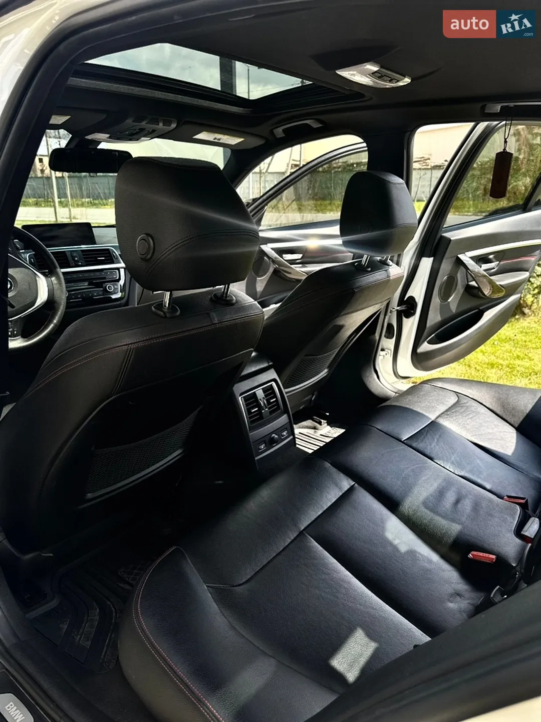 2015 BMW 3er - мініатюра 18