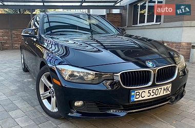 Седан BMW 3 Series 2013 в Львові
