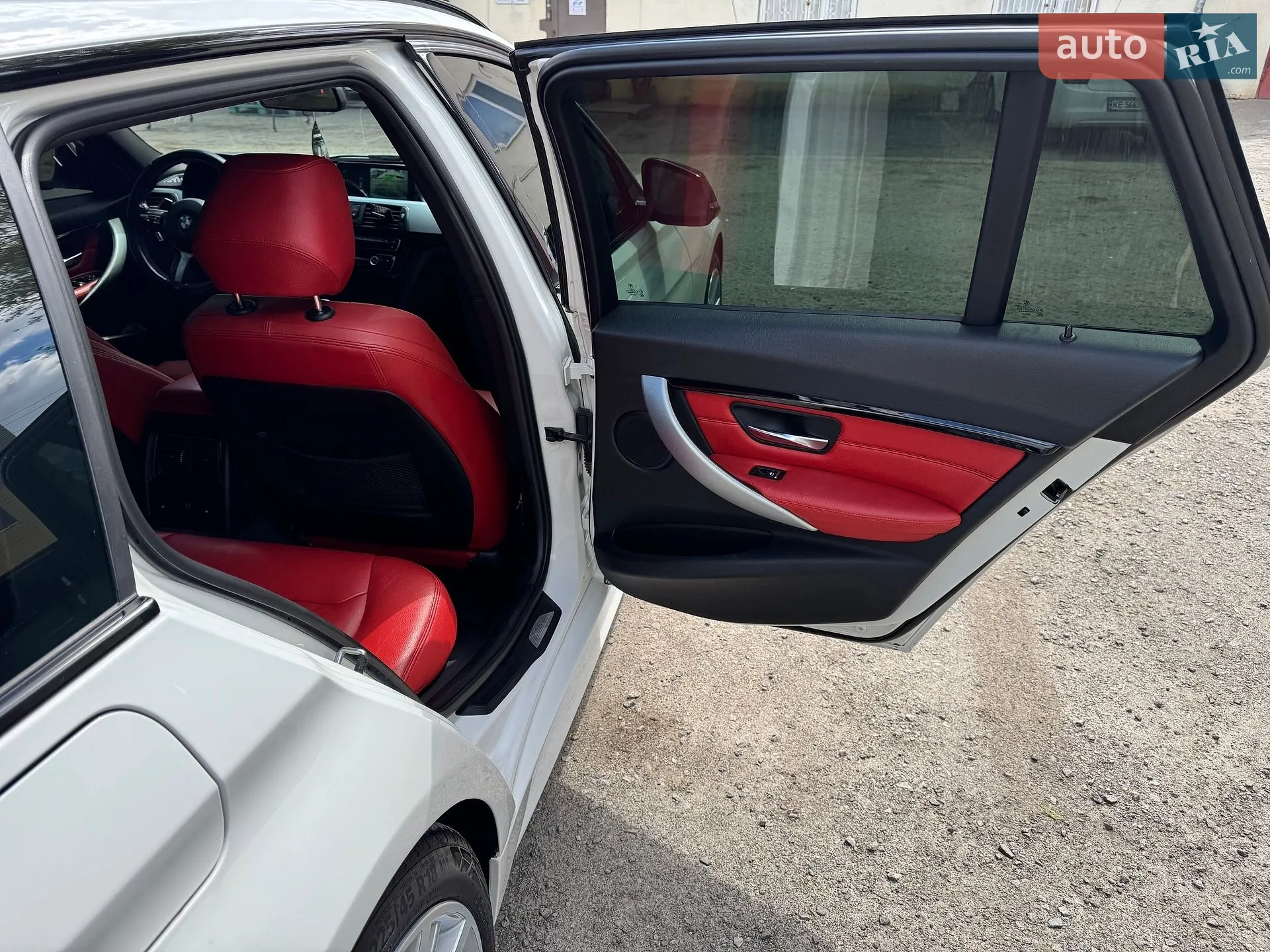 2015 BMW 3er - мініатюра 21