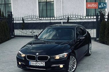 Седан BMW 3 Series 2013 в Вінниці