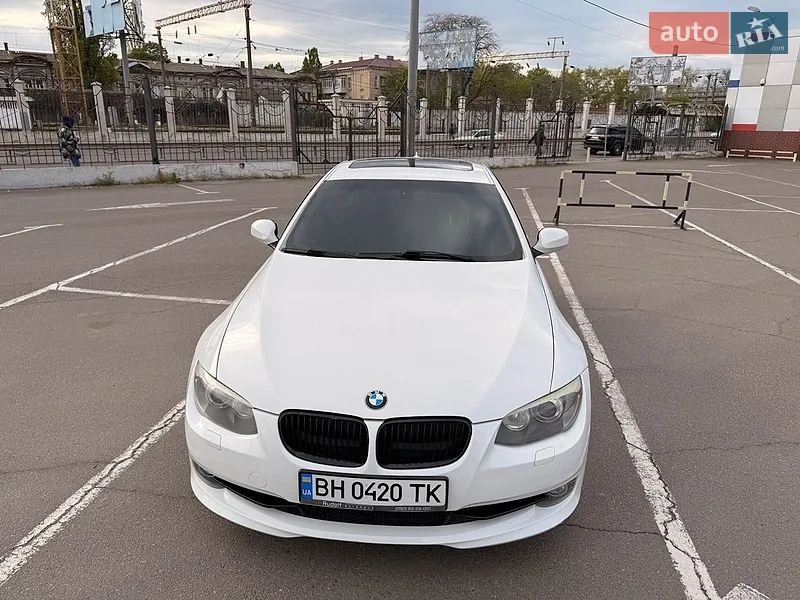 BMW 3 Series 2010