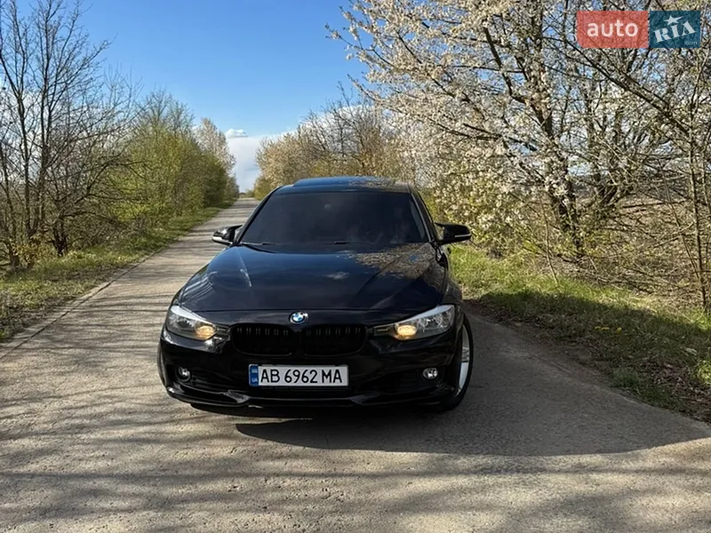 BMW 3 Series 2013 VIN WBA3B5C51EP539816 фото оголошення 8 з 62