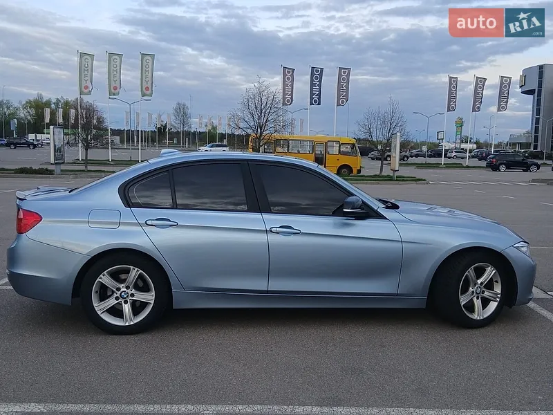 BMW 3 Series 2014 VIN WBA3B5C59FP653385 фото оголошення 9 з 93