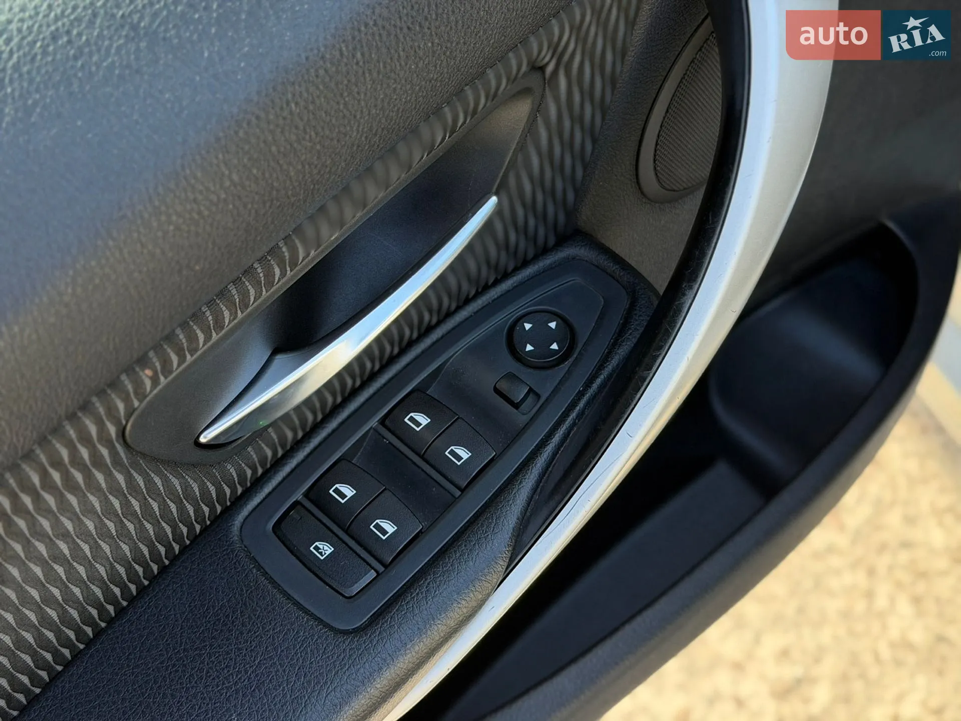 2012 BMW 3er - мініатюра 22