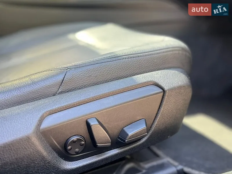 BMW 3 Series 2013 VIN WBA3B5C50DF598117 фото оголошення 20 з 62