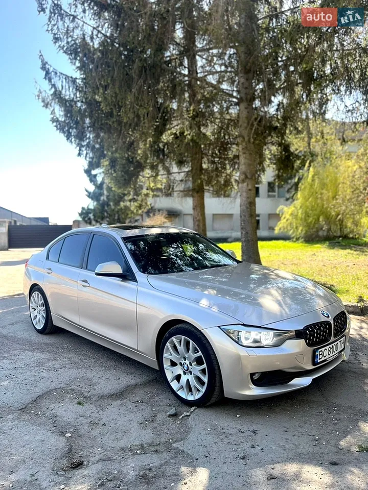 2012 BMW 3er - мініатюра 18