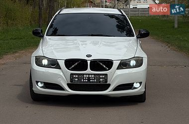 Універсал BMW 3 Series 2010 в Житомирі
