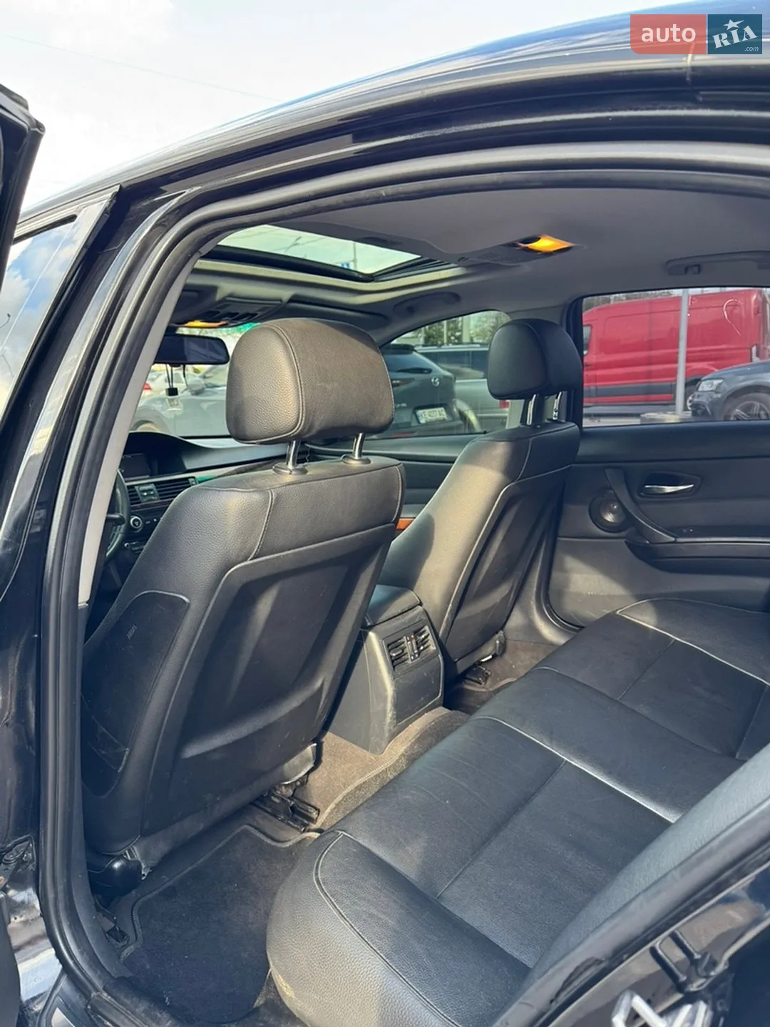 2010 BMW 3er - мініатюра 26