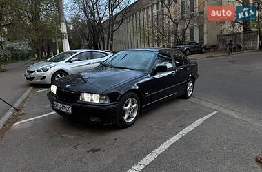 Седан BMW 3 Series 1997 в Одессе