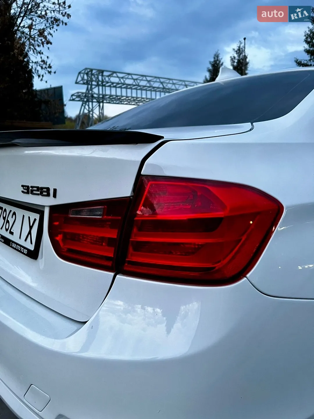 2012 BMW 3er - мініатюра 12