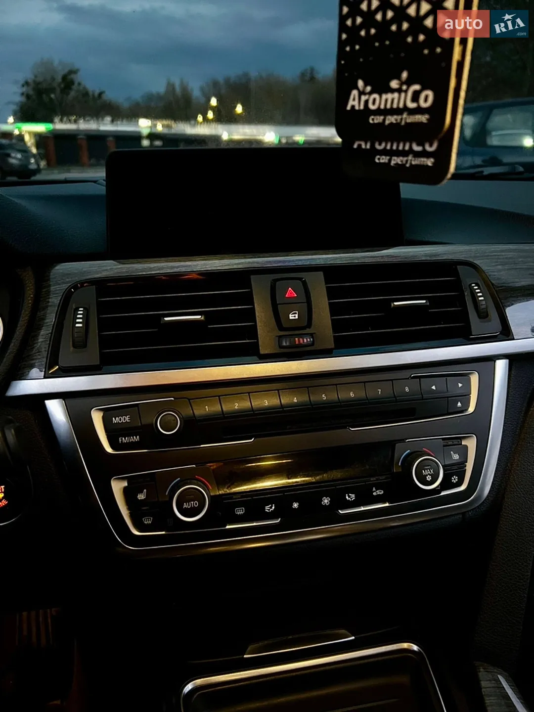 2012 BMW 3er - мініатюра 27