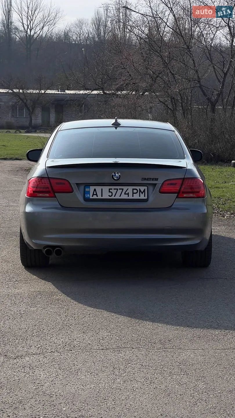 2010 BMW 3er - мініатюра 7