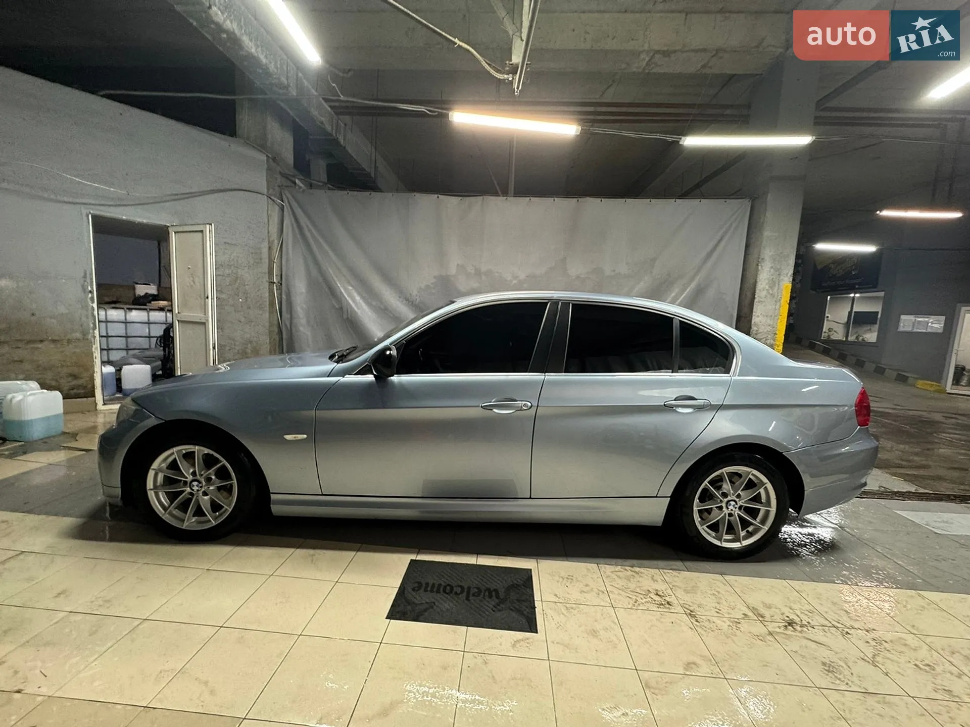 2010 BMW 3er - мініатюра 14