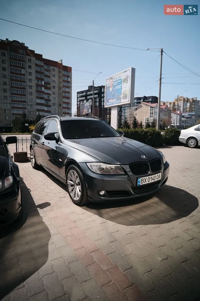 2010 BMW 3er - мініатюра 28