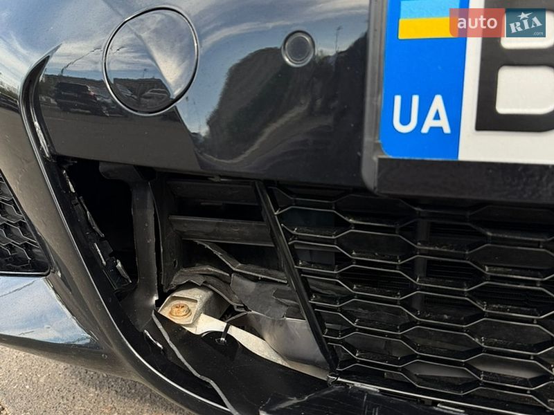 Седан BMW 3 Series 2019 в Николаеве