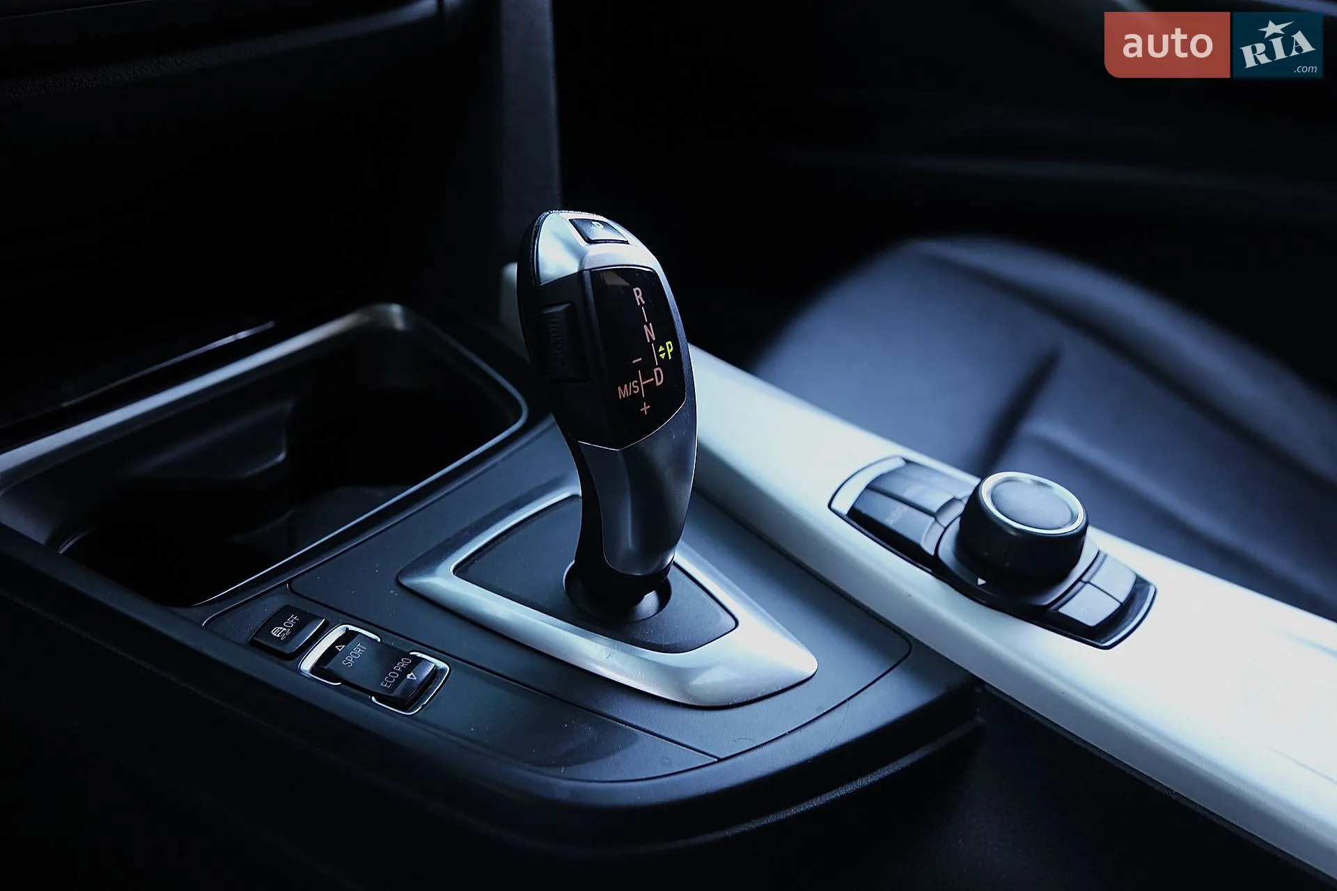 2013 BMW 3er - мініатюра 26