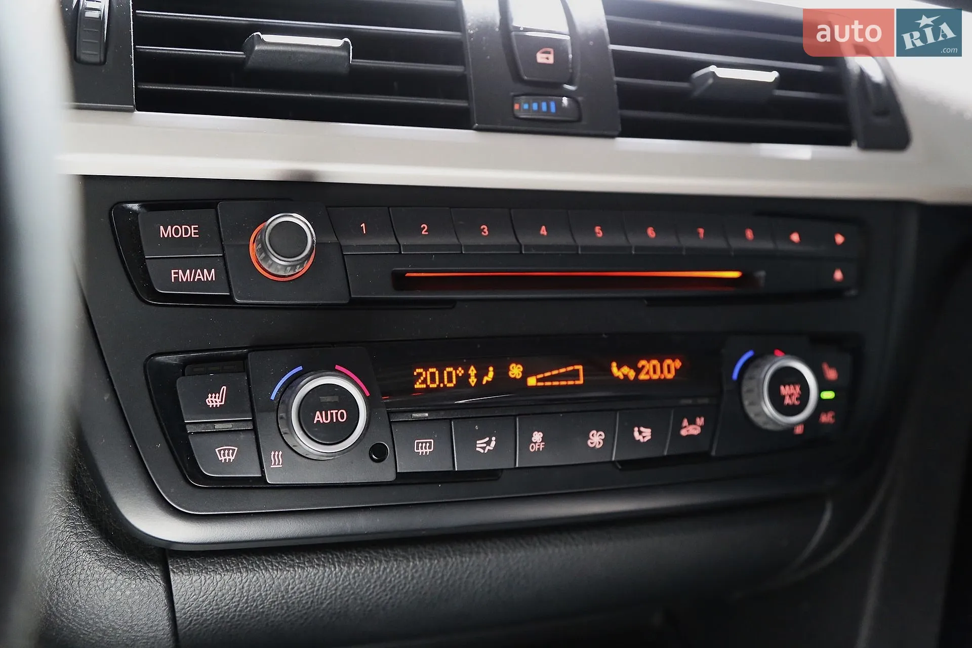 2013 BMW 3er - мініатюра 25