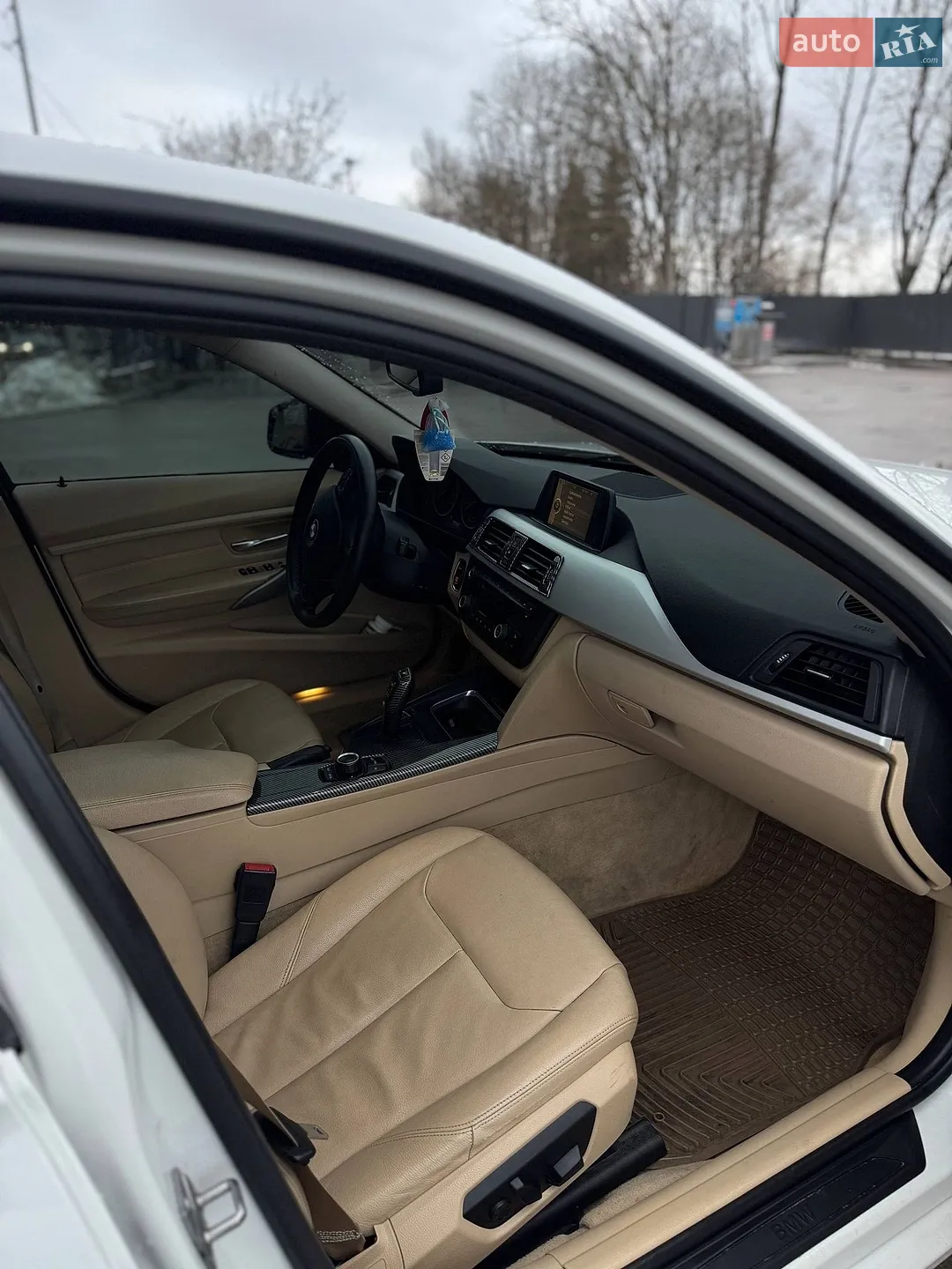 2012 BMW 3er - мініатюра 16