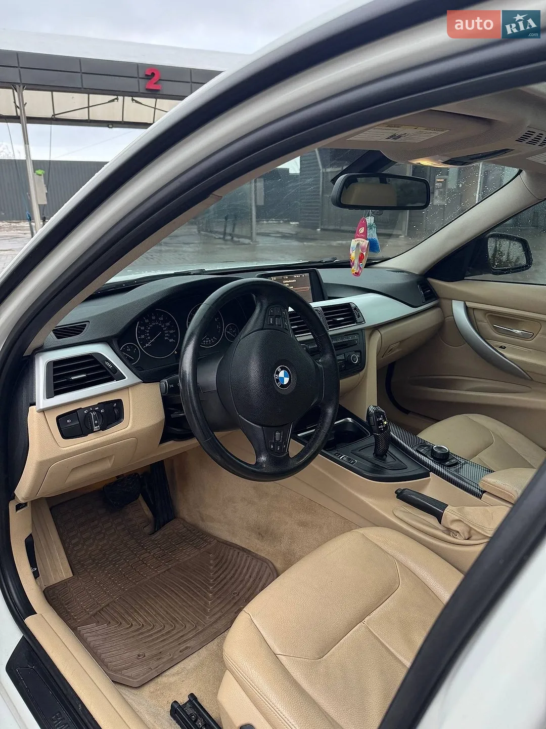 2012 BMW 3er - мініатюра 26