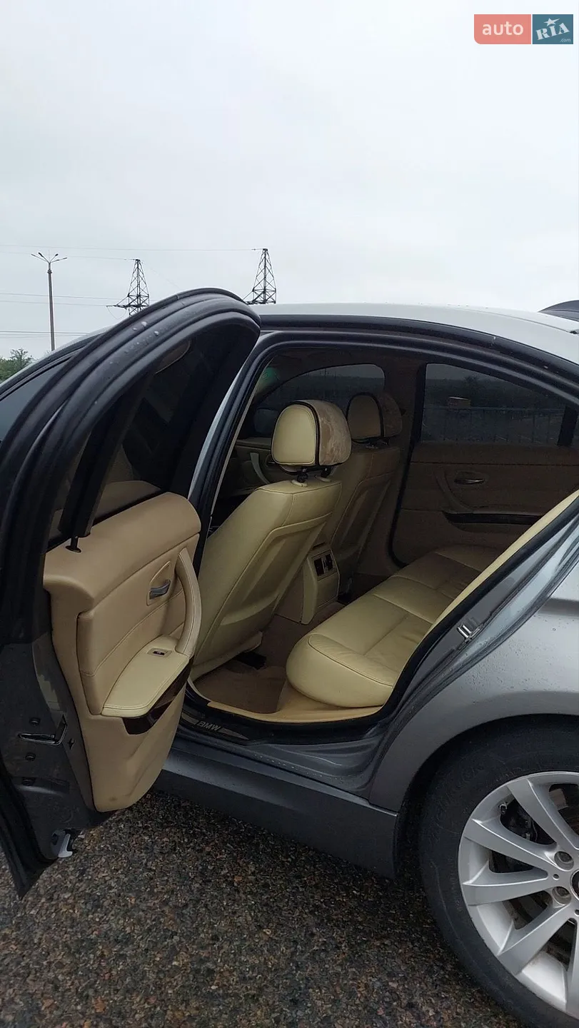 2010 BMW 3er - мініатюра 14