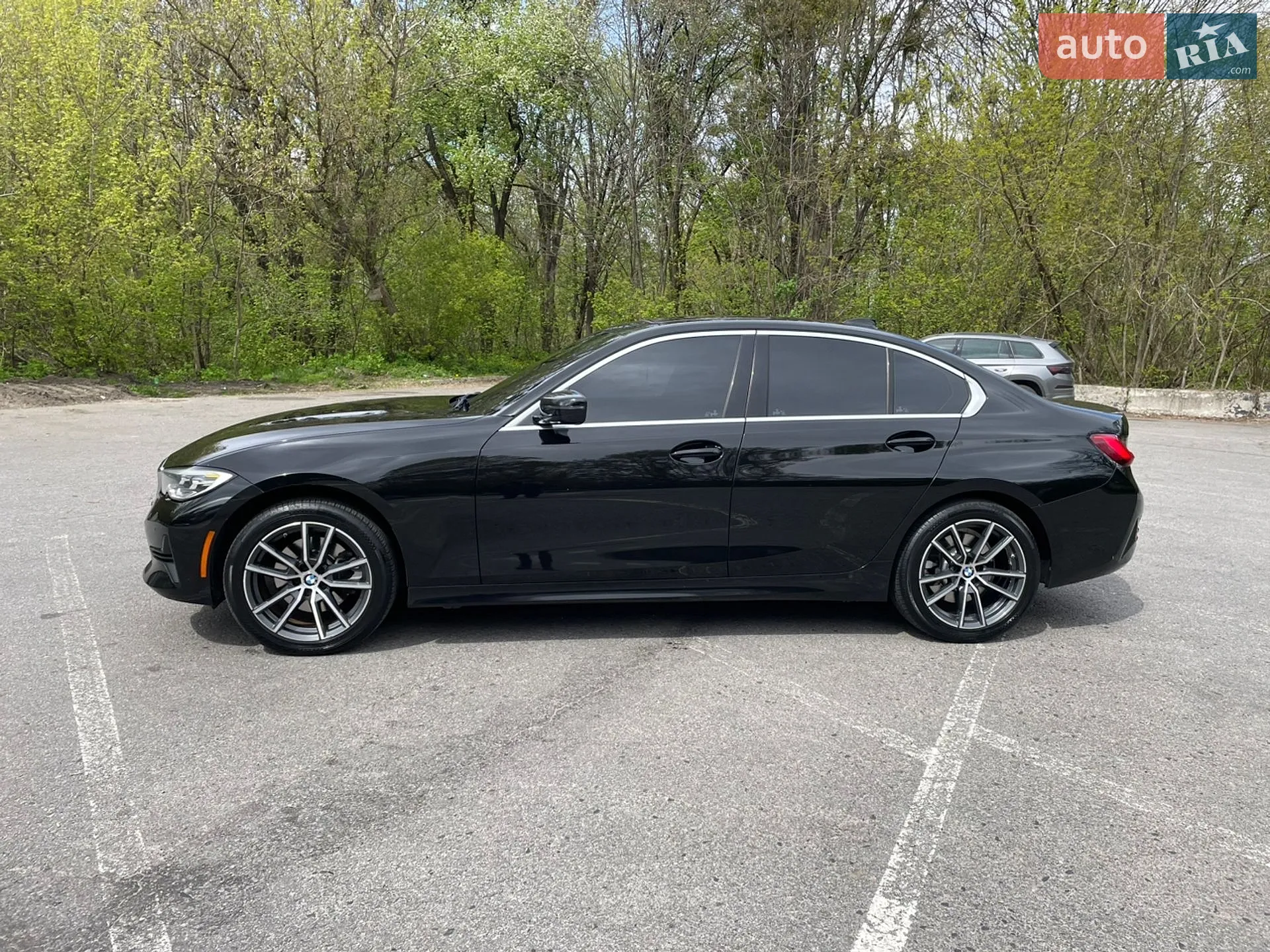 BMW 3 Series 2019 VIN WBA5R7C05LFH40578 фото оголошення 2 з 5