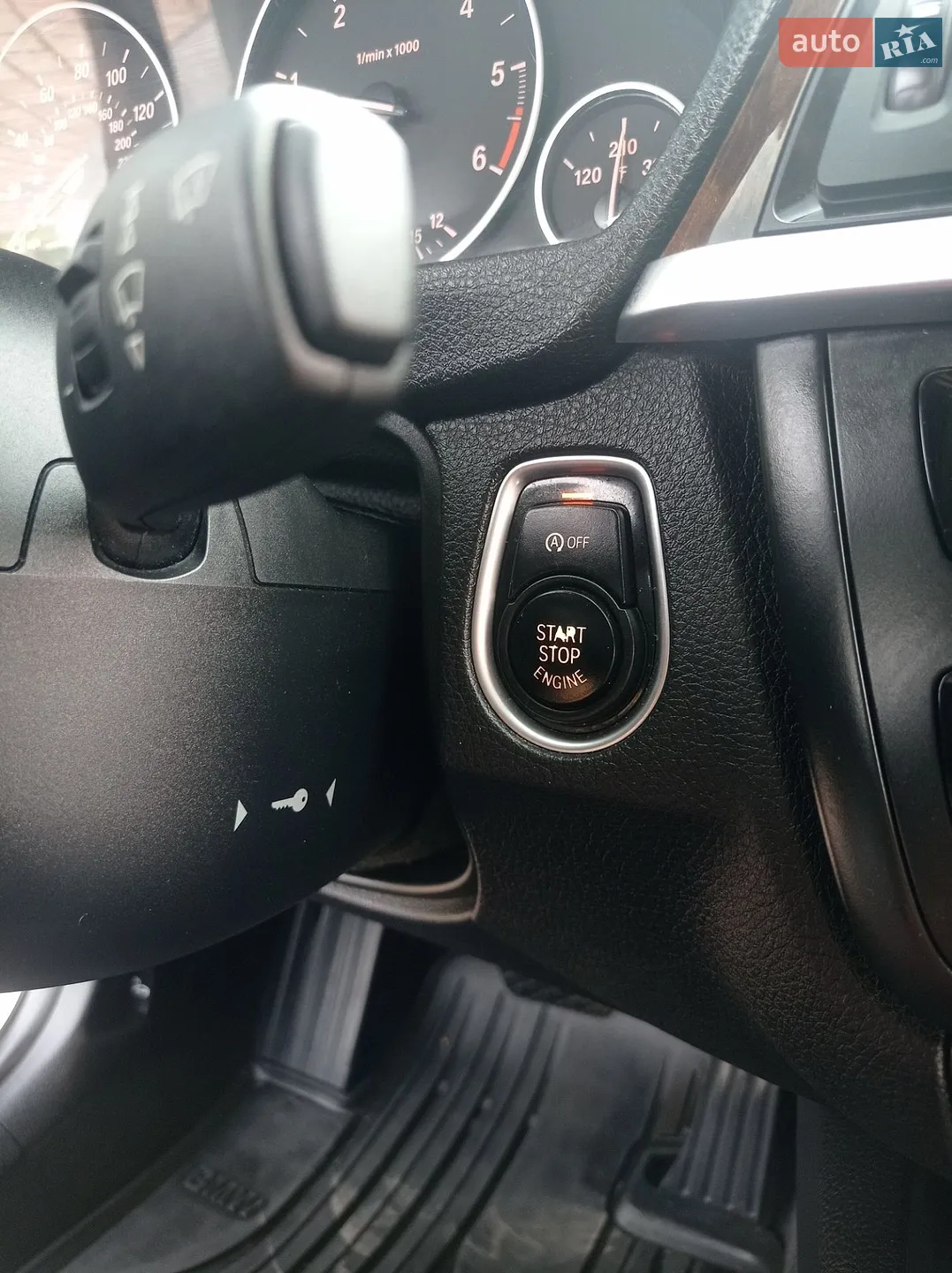 2013 BMW 3er - мініатюра 39
