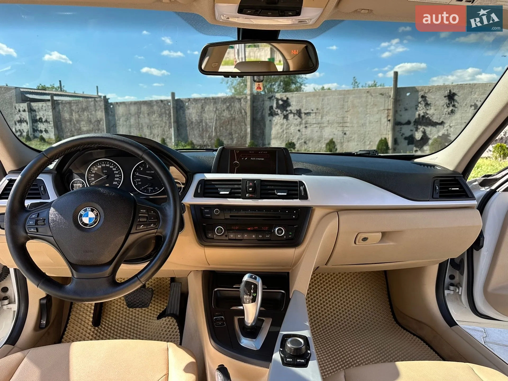 2012 BMW 3er - мініатюра 11