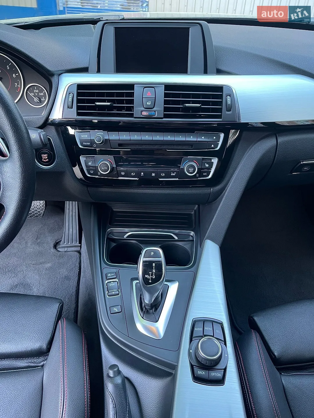 2016 BMW 3er - мініатюра 11