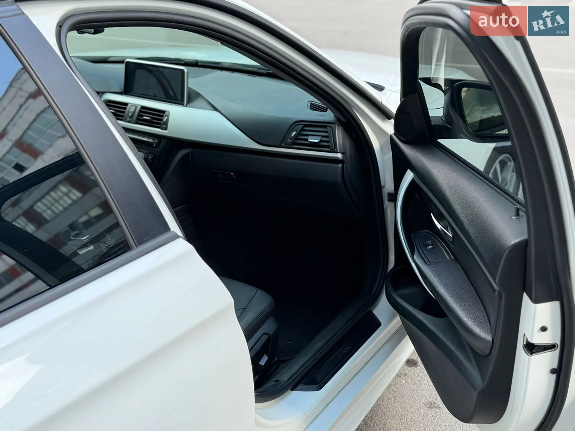 2013 BMW 3er - мініатюра 28