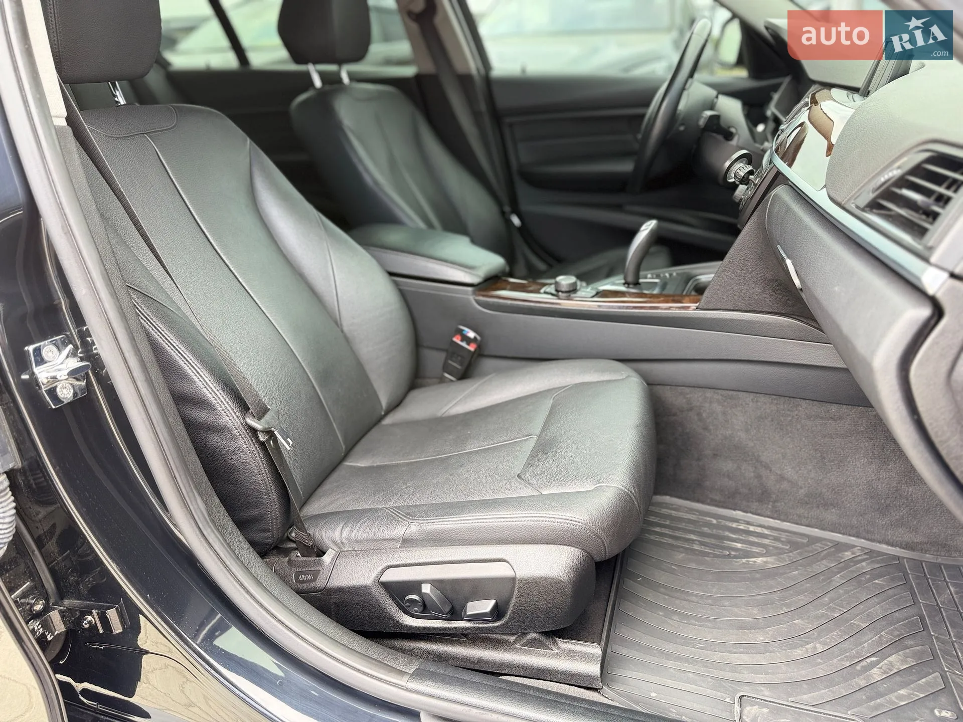 2015 BMW 3er - мініатюра 11