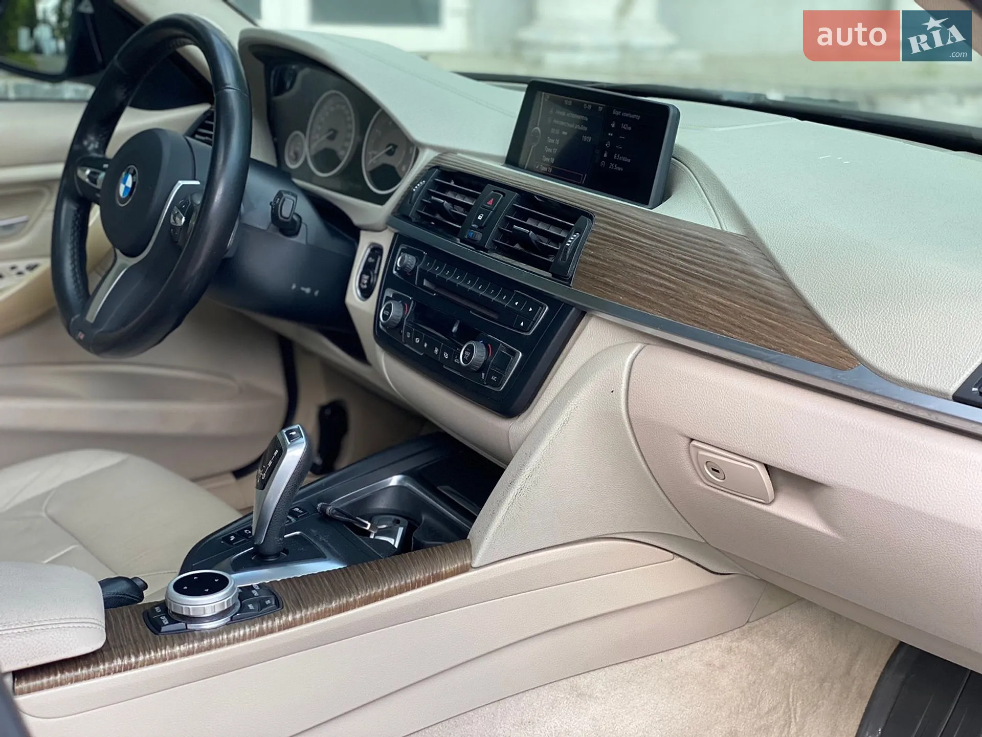 2012 BMW 3er - мініатюра 14