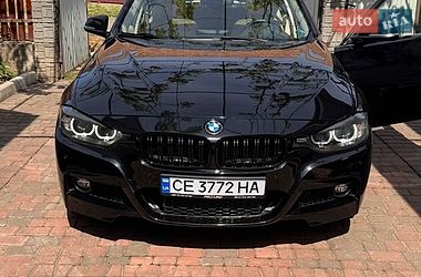 Седан BMW 3 Series 2015 в Чернівцях