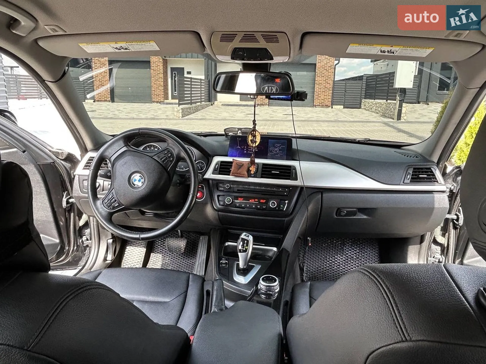 2012 BMW 3er - мініатюра 8
