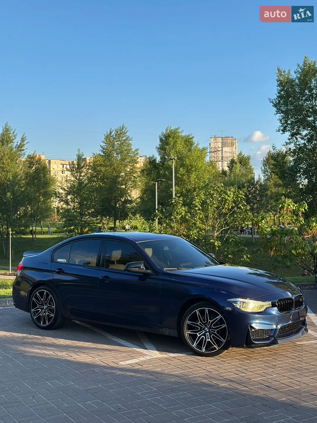 2016 BMW 3er - мініатюра 2