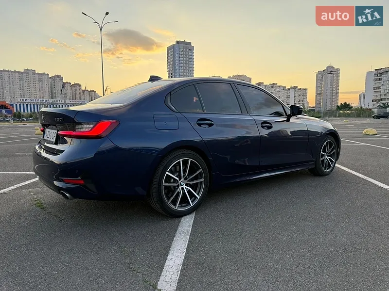 BMW 3 Series 2019 VIN 3MW5R1J00L8B13552 фото оголошення 8 з 65